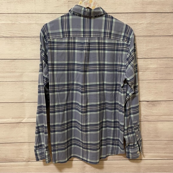 Vineyard Vines Plaid Twill Button Down Classic Fit Shirt - Picture 3 of 5
